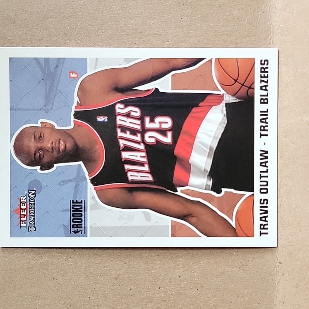 Fleer Tradition Rookie Card TRAVIS OUTLAW